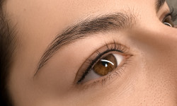 Перманентний макіяж стрілочка Мастер перманентного макияжа Наталя Тернополь