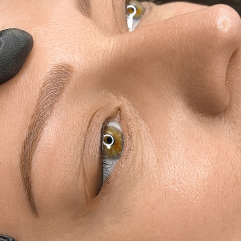 Перманентний макіяж стрілочка
                    Мастер перманентного макияжа Наталя Тернополь