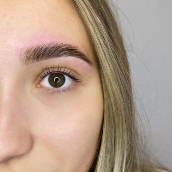 Долговременная укладка бровей (ламинирование бровей)
                    Лешмейкер Ксения Киев