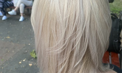 Покраска волос Тотал блонд Салон краси Орфея Одеса