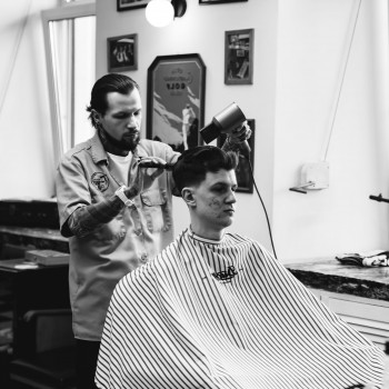 Tommy Gun Barbershop, Київ Фото - 4