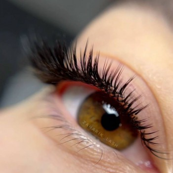 Нарощування вій Мокрий ефект