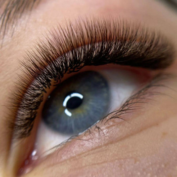 Нарощування вій об'єм 3Д