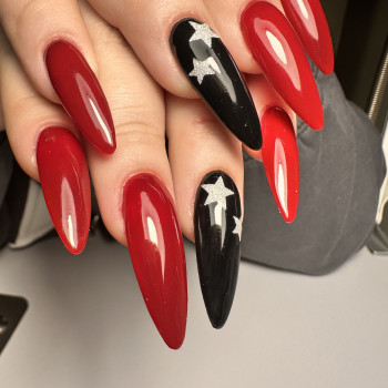 Нарощування нігтів
                    Салон краси Esthetique Київ