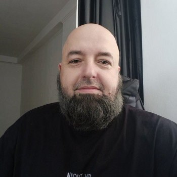 Після
Камуфляж (неплотне зафарбування, не дає чіткої лінії відростання, змивається в нуль за місяць...