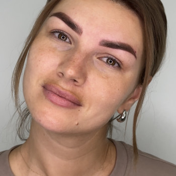 Перманентний макіяж брів
                    Майстер перманентного макіяжу Юлия Запоріжжя