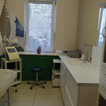 Оренда місця для майстрів
                    Салон краси Mandala Beauty & Transformation Київ