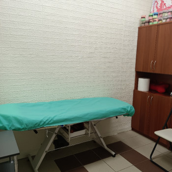 Оренда місця для майстрів
                    Салон краси Mandala Beauty & Transformation Київ