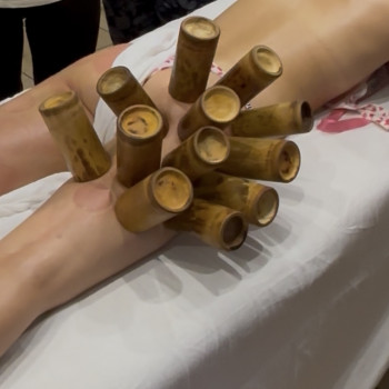 Вакуумний масаж банками з інфрочервоним прогрівом та масаж бамбуковими банками
                    Массажист  Одесса