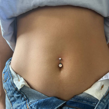 Пірсинг пупка