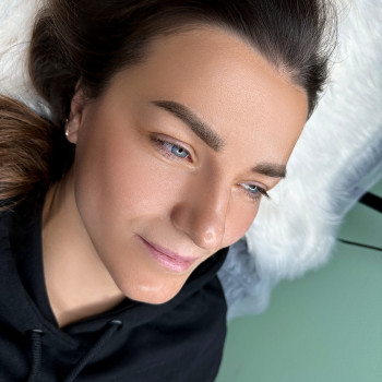 Перманентний макіяж брів
                    Майстер перманентного макіяжу Алёна Київ