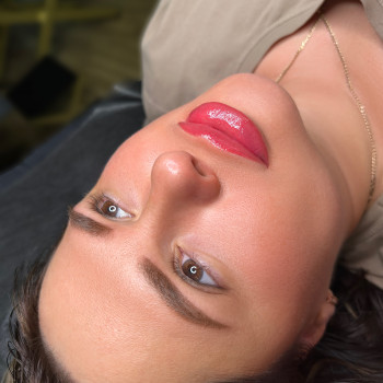 Перманентний макіяж губ
                    Мастер перманентного макияжа Алёна Киев