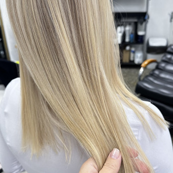 Холодное восстановление волос (холодный ботокс) 

Реконструкция волос, мега крутым способом от Доктор Сорби, фото - парикмахер Валерия Неверная