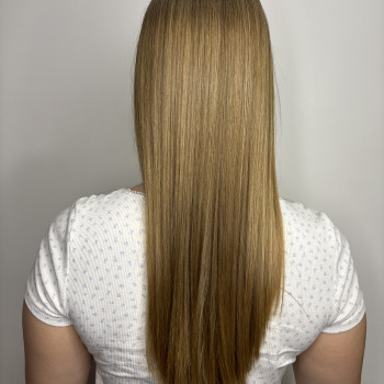 Ботокс для волосся ( гарячий )
                    Трітментолог Екатерина Київ