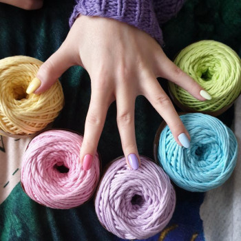 Манікюр
                    Мастер маникюра Альона Луцк