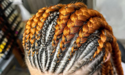  Мастер по наращиванию волос Анна Луцк