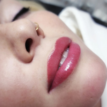 Перманентний Макіяж губ. Всі техніки.
                    Майстер перманентного макіяжу Катерина Київ