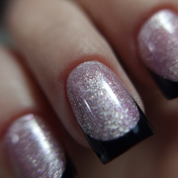 французький манікюр, чорний манікюр, рожевий манікюр, френч манікюр