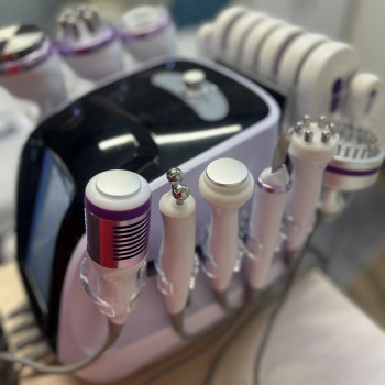 Апаратна косметологія