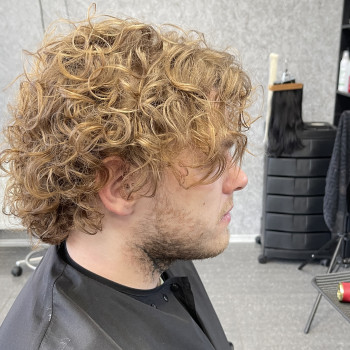 Мужская биозавивка
                    Парикмахер Светлана Харьков
