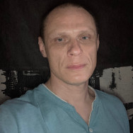 Массажист Максим Залужний на Barb.ua