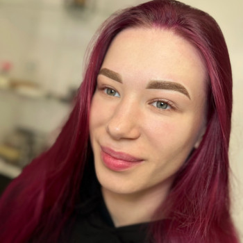 Перманент брів
                    Бровіст Светлана Пуха Одеса