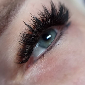 Нарощування вій
                    Лешмейкер Анжелика Сидлецкая Киев