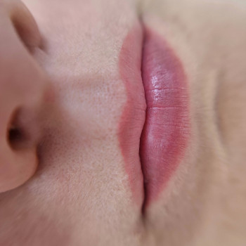 Перманент губ
                    Лешмейкер Юлія Дніпро