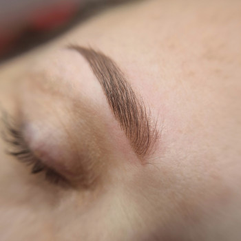 Перманент брів
                    Лешмейкер Юлія Днепр