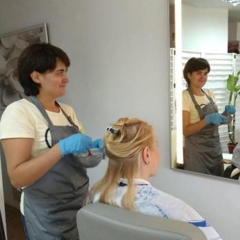 Ламінування волосся
                    Парикмахер Оксана Житомир