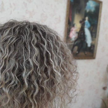 Біозавивка на мелір для важкого волосся, реконструкція до.