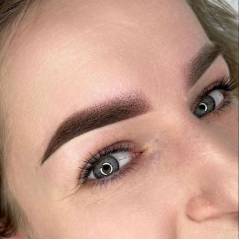 Перманентний макіяж брів
                    Майстер перманентного макіяжу Людмила Чорноморськ