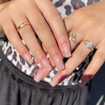 Коррекция ногтей
                    Салон красоты IDILIO Николаев