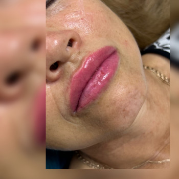 Перманентний макіяж губ,додали свіжості і яскравості