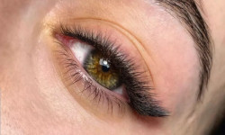 Наращивание ресниц Лешмейкер Юлия Миколаїв