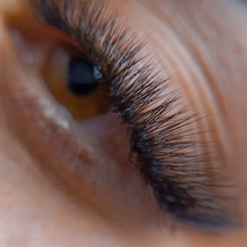 Нарощення вій
                    Лешмейкер Юлия Миколаїв