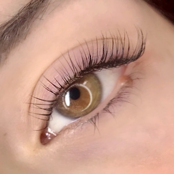 Ламінування вій
                    Майстер перманентного макіяжу Юлия Чернівці