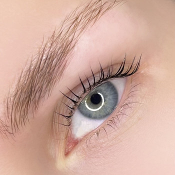 Ламінування вій
                    Майстер перманентного макіяжу Юлия Чернівці