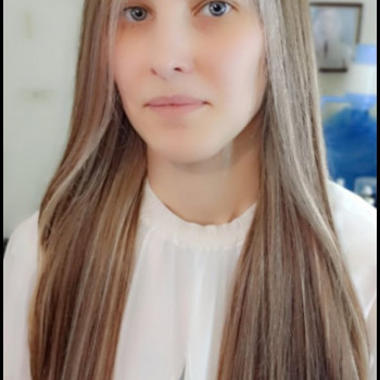 Фарбування коріння волосся
                    Парикмахер-колорист Ольга Днепр