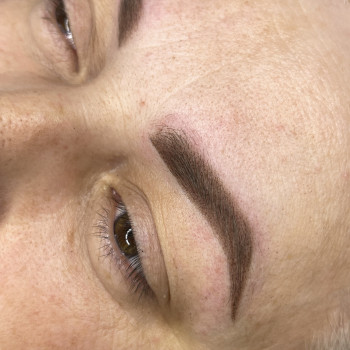 Перманентний макіяж
                    Мастер перманентного макияжа Юлия Черновцы