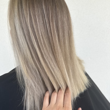 AirTouch
                    Перукар Анастасия Чернівці