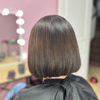 Жіночі стрижки
                    Парикмахер Анастасия Черновцы