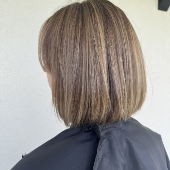 Складні техніки фарбування
                    Перукар Анастасия Чернівці