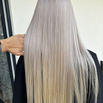 Складні техніки фарбування
                    Перукар Анастасия Чернівці