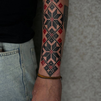 Татуювання
                    Тату майстер Дарина Буча