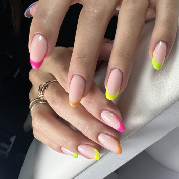 Манікюр комплекс і французький манікюр, фото - Майстер манікюру Катерина Вірченко