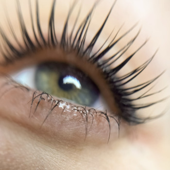 Ламинирование ресниц
                    Мастер перманентного макияжа Juli Киев