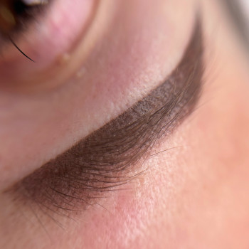 Перманент брів
                    Лешмейкер Нина Николаев