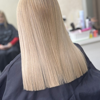 Холодне відновлення волосся