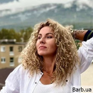 Перукар-колорист Надія Ковшун на Barb.ua